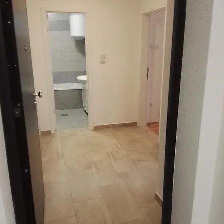 Bk Apartment, Istocno Sarajevo, * Lukavica